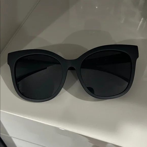 Quay Australia Matte Black Cat-Eye Sunglasses QUAY Australia  main image 2